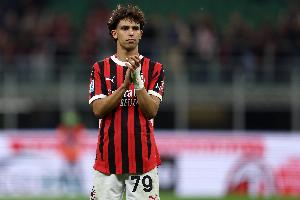 ayx sports-1.2亿金童25岁菲利克斯18场0球，2年流浪4队身价剩2500万