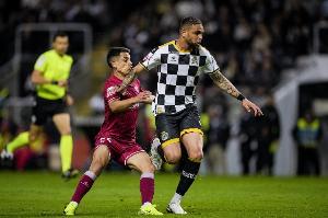 爱游戏官网-巴黎人报：一名17岁少年因试图盗窃库尔扎瓦住所而被捕