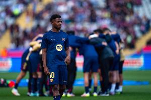 德科：摩纳哥想签法蒂可能租借他 德容还有一年合同我们想留下他